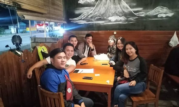 Pertemuan mula-mula, 27 Juli 2019 di Rumah Kopi Walian. (Foto: Dok. B.M. Lapong)